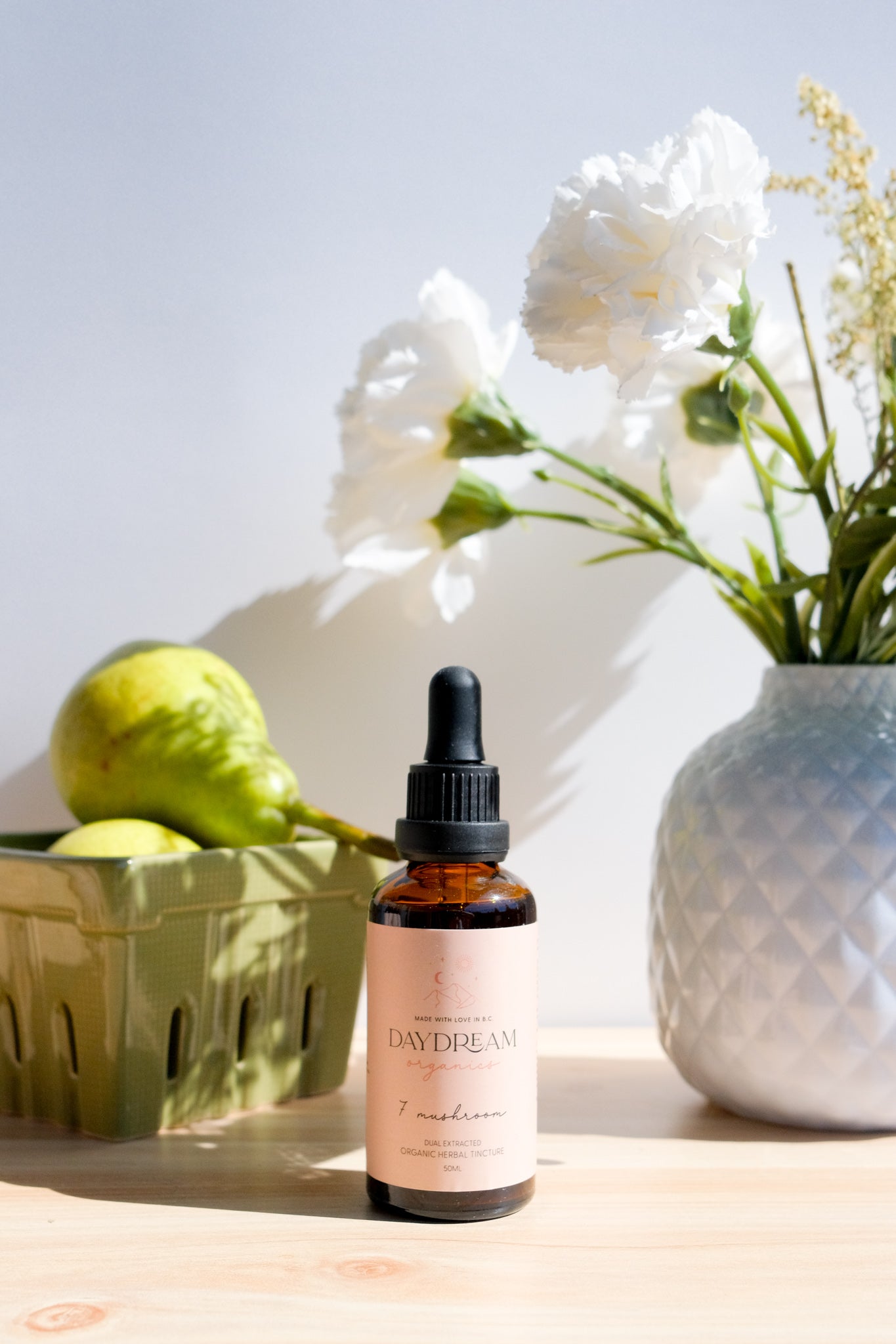 This 7 Mushroom blend combines seven different nutrient-rich mushroom fruiting bodies, known for their ability to support health and wellbeing.