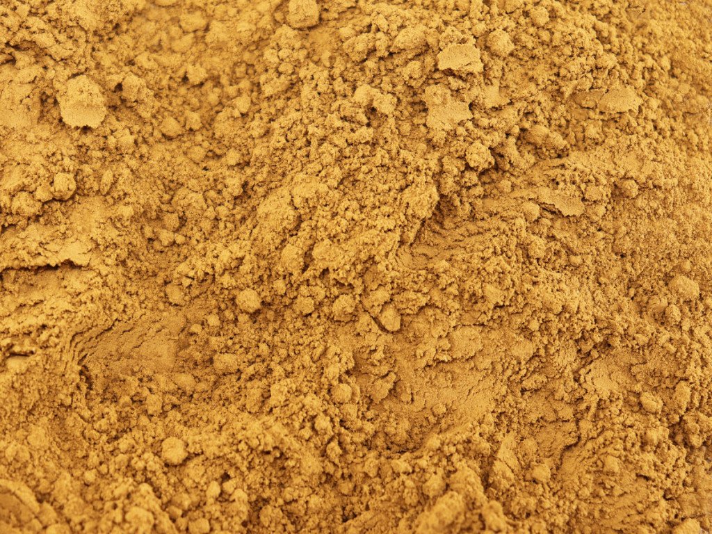 This 7 Mushroom blend combines seven different nutrient-rich mushroom fruiting bodies, known for their ability to support health and wellbeing.