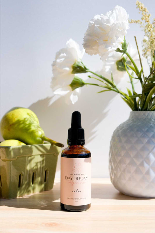 Our Calm Herbal Tincture is made using adaptogenic herbs and functional mushrooms for anxiety. This tincture is made with herbs for anxiety can help to manage stress and promote calmness.