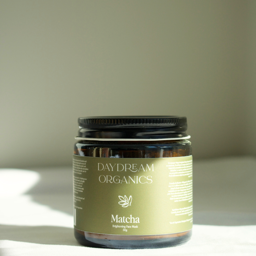 Our Matcha Face Mask is a blend of mineral-rich clays and antioxidant-rich organic matcha powder that helps to gently cleanse the skin and supports a healthy, vibrant looking complexion. Matcha is naturally rich in polyphenols and antioxidants that help protect against everyday environmental stressors, supporting healthy aging of the skin.