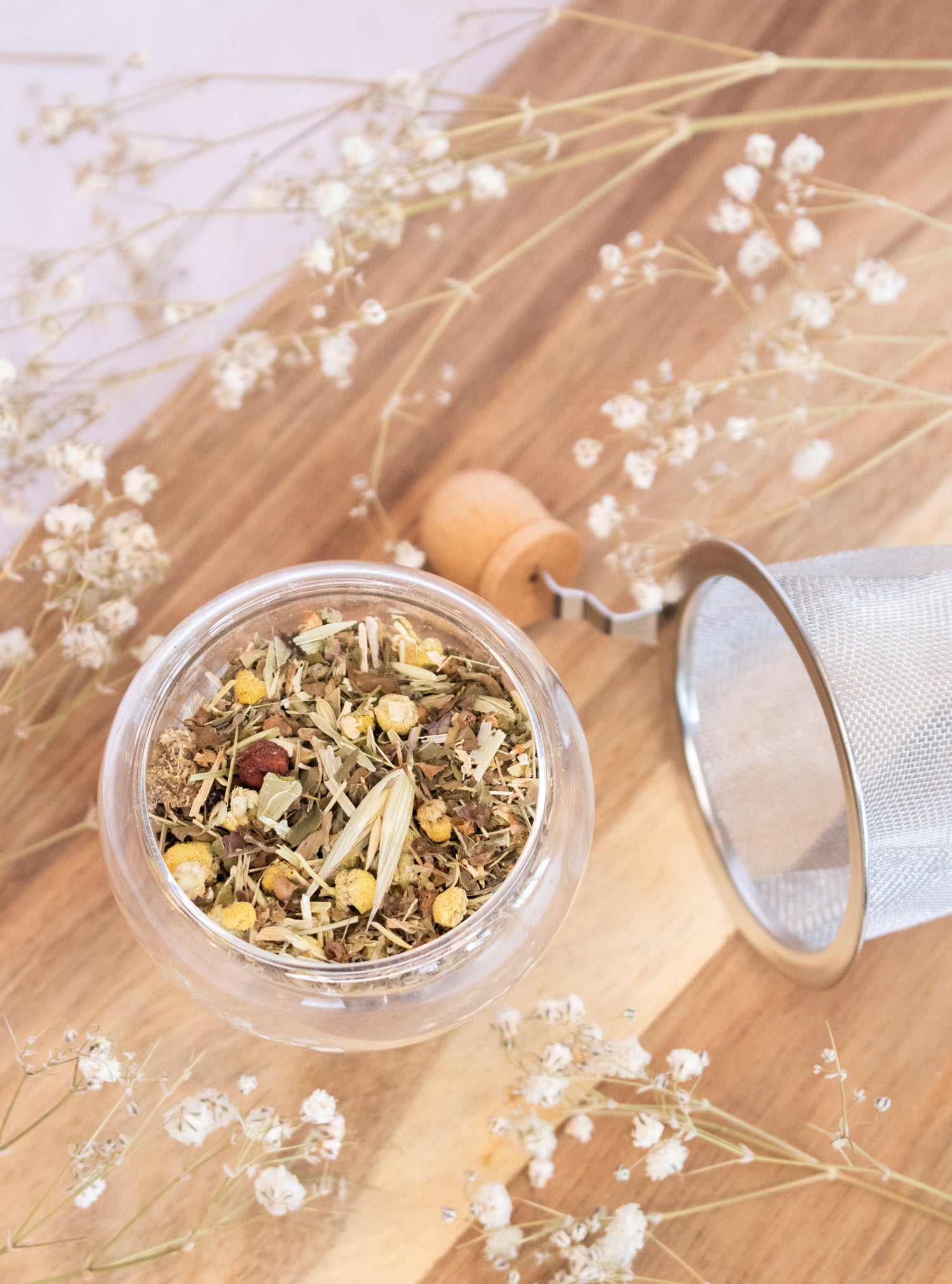 Our Inner Peace herbal tea blend is a natural remedy for stress and anxiety. Made with a blend of herbs known to calm the nervous system, this tea blend is sure to help you unwind and find some inner peace. 